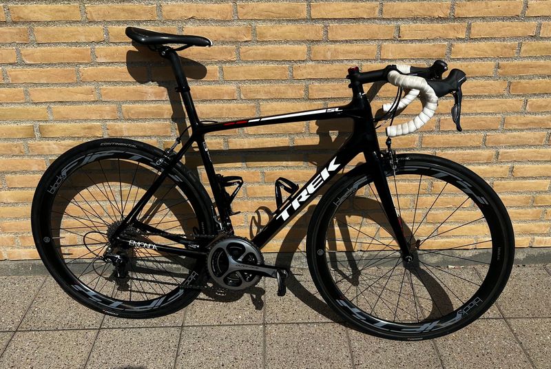 Käytetty Trek Emonda SL 2016 2016 Road & Gravel