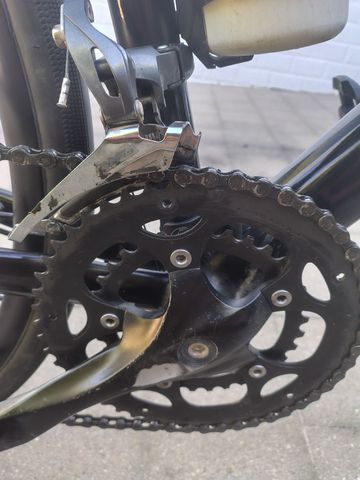 Trek Domane AL 2 Disc 2023 2023 Road & Gravel usato, Nero — immagine 8 di 9