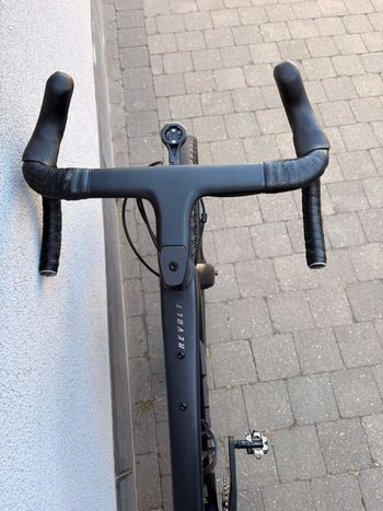 Giant Revolt Advanced 0 2025 2025 Road & Gravel usato, Nero — immagine 4 di 7