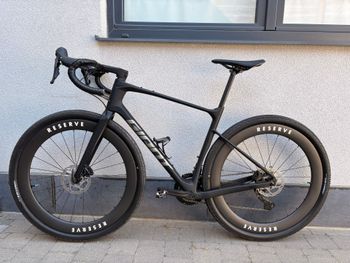 Giant Revolt Advanced 0 2025 2025 Road & Gravel usato, Nero — immagine 2 di 7