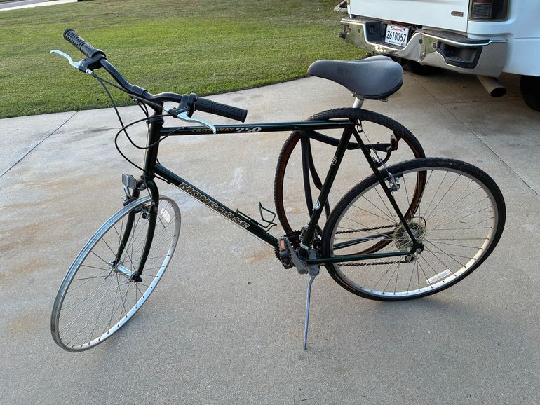 Used Mongoose Custom Other 2012 Road & Gravel, Green — image 1 of 5