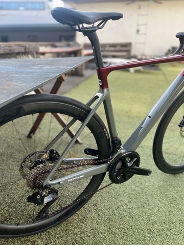 Brugt Focus IZALCO MAX 8.9 2024 2024 Road & Gravel — billede 4 af 10