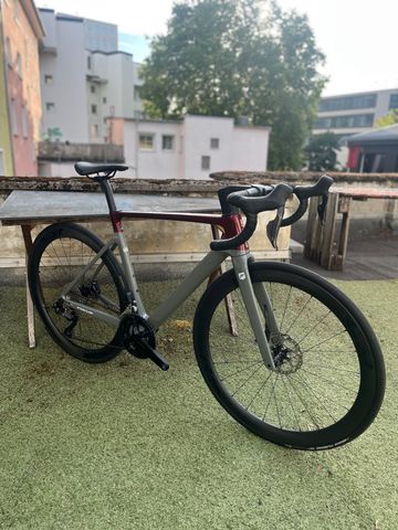Brugt Focus IZALCO MAX 8.9 2024 2024 Road & Gravel — billede 2 af 10