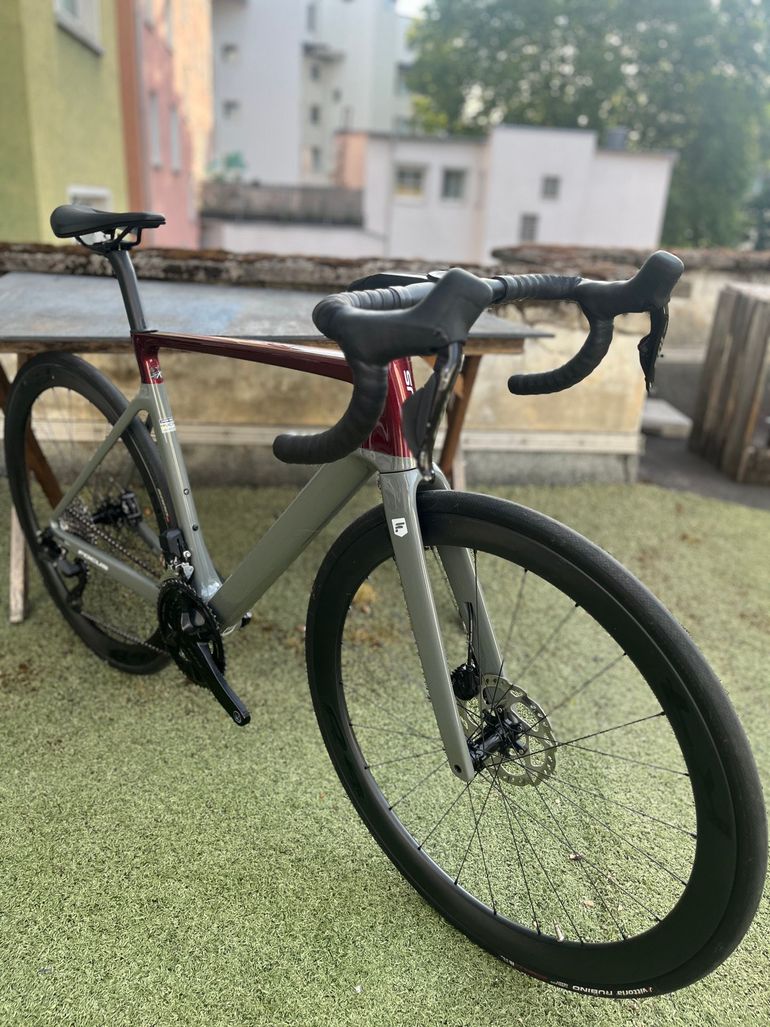 Brugt Focus IZALCO MAX 8.9 2024 2024 Road & Gravel — billede 3 af 10