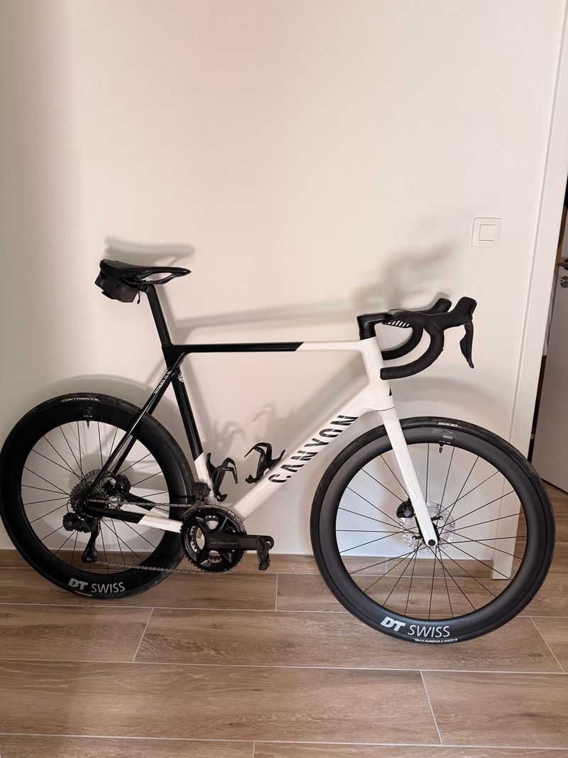 Używany Canyon Ultimate CF SL 8 Aero 2024 2024 Road & Gravel