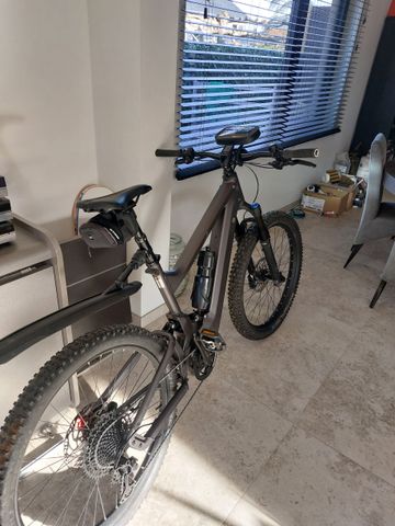 Brugt Riese & Müller Delite mountain rohloff 2023 2023 Mountainbike — billede 3 af 10
