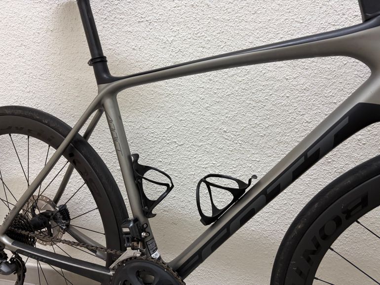 Gebrauchtes Scott Addict SE disc 2019 2019 Road & Gravel, Hellgrau — Bild 10 von 10