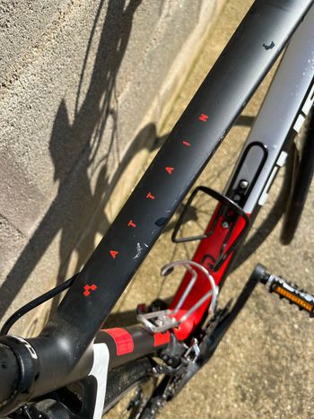 Gebrauchtes CUBE attain gtc 2016 2016 Road & Gravel, Schwarz — Bild 6 von 13