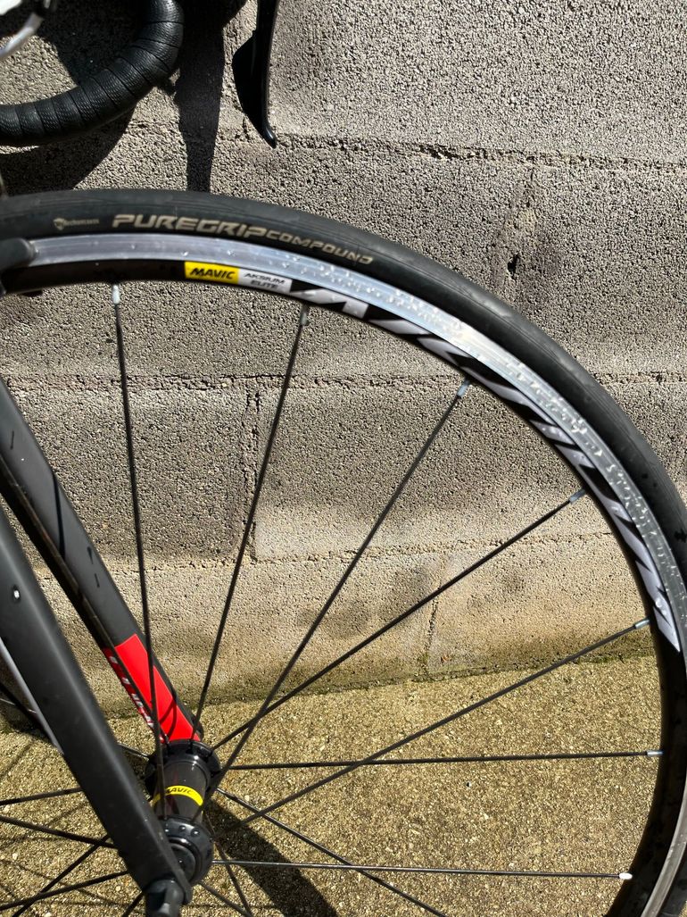 Gebrauchtes CUBE attain gtc 2016 2016 Road & Gravel, Schwarz — Bild 9 von 13