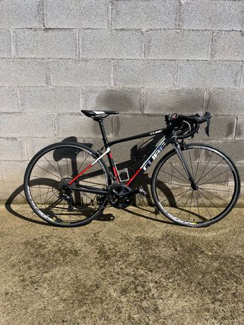 Gebrauchtes CUBE attain gtc 2016 2016 Road & Gravel, Schwarz — Bild 1 von 13