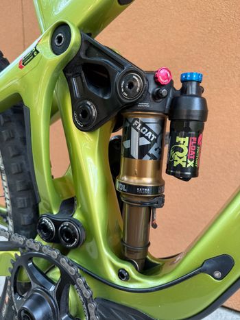 Used Pivot Switchblade Pro XT/XTR 2022 2022 Mountainbike, Green, 29 — image 7 of 16