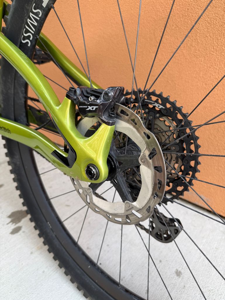 Used Pivot Switchblade Pro XT/XTR 2022 2022 Mountainbike, Green, 29 — image 13 of 16