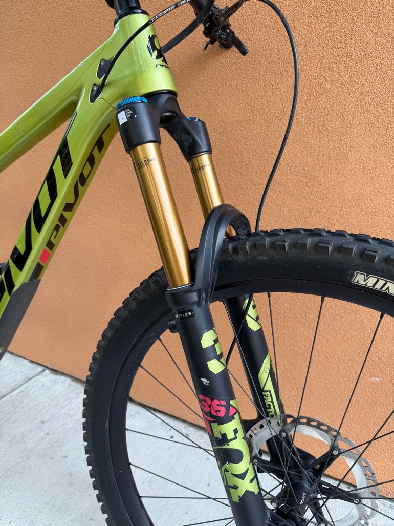 Used Pivot Switchblade Pro XT/XTR 2022 2022 Mountainbike, Green, 29 — image 9 of 16