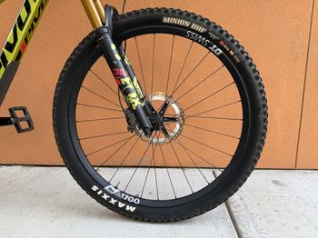 Used Pivot Switchblade Pro XT/XTR 2022 2022 Mountainbike, Green, 29 — image 3 of 16