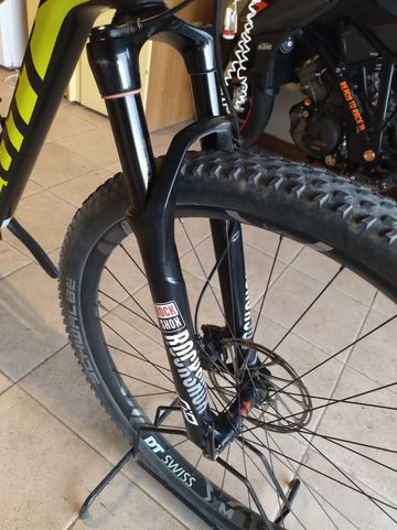 Tweedehands Scott Spark RC 900 2020 2020 Mountainbike — afbeelding 2 van 5
