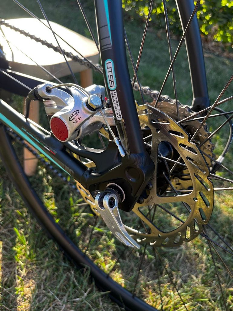 Używany Bianchi Impulso 105 Disc 2017 2017 Road & Gravel — zdjęcie 9 z 13