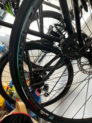 Używany Bianchi Impulso 105 Disc 2017 2017 Road & Gravel — zdjęcie 13 z 13