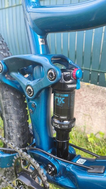 Used Liv Intrigue 2 2020 2020 Mountainbike, Blue, 27.5 — image 5 of 8