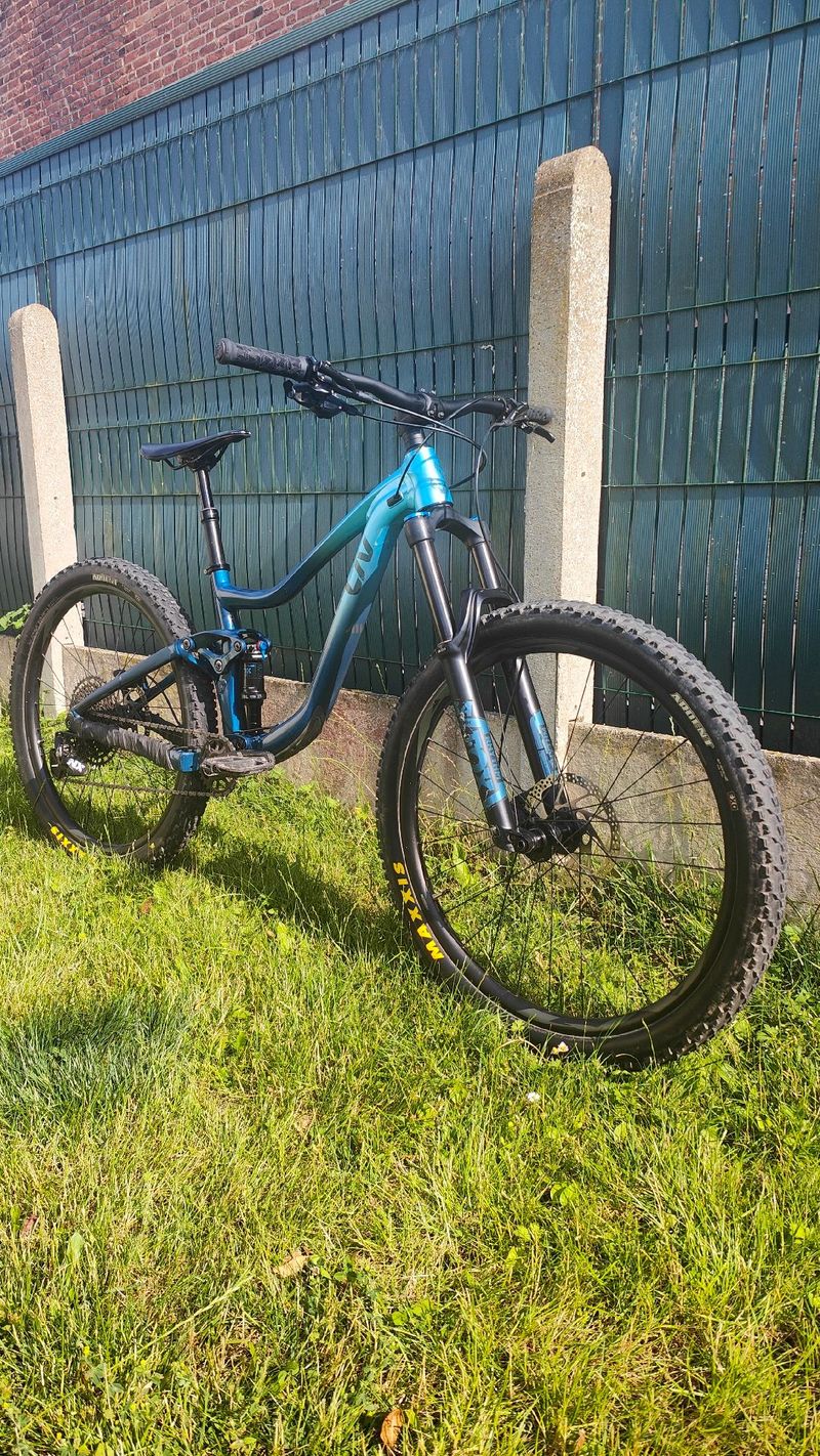 Tweedehands Liv Intrigue 2 2020 2020 MTB