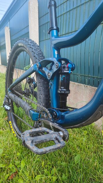 Tweedehands Liv Intrigue 2 2020 2020 Mountainbike — afbeelding 2 van 8