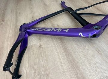 Brugt Pinarello Dogma F Disc 2023 Frameset 2023 Road & Gravel — billede 2 af 9