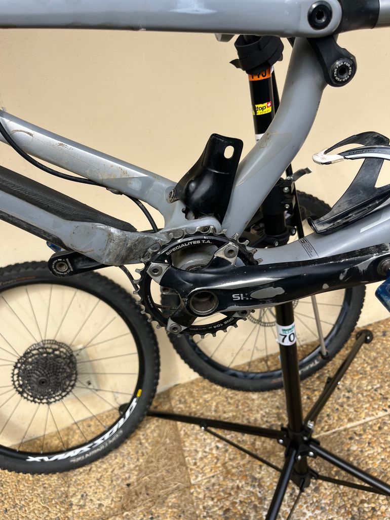 Specialized Camber 29 2017 2017 Mountainbike d'occasion — image 4 sur 9