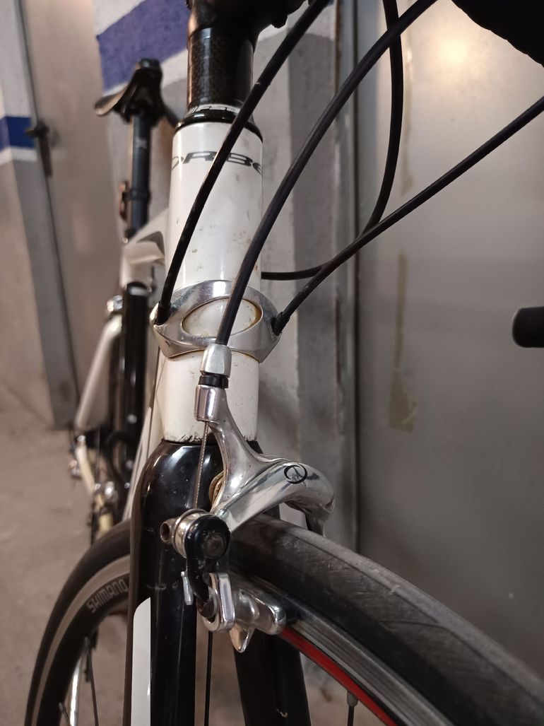 Used Orbea Onix Shimano 105 2016 Road & Gravel, White — image 5 of 8