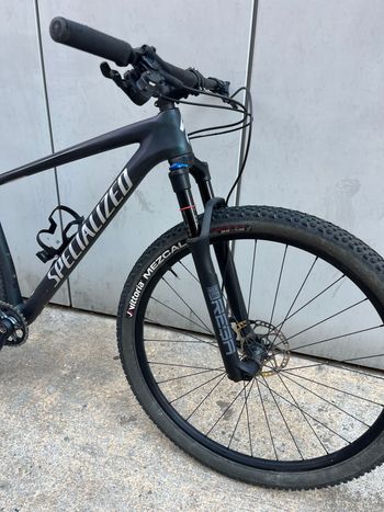 Specialized Epic Hardtail Comp 2022 2022 Mountainbike de segunda mano, Azul — imagen 2 de 4