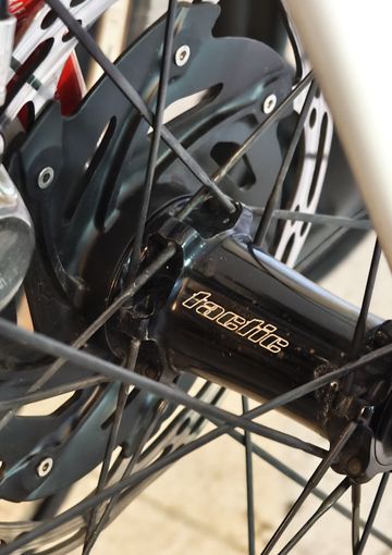 Brugt Focus IZALCO MAX 9.8 56cm Sram Red eTap HED wheelset 2022 Road & Gravel — billede 6 af 19