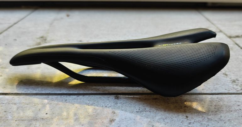 Brugt Focus IZALCO MAX 9.8 56cm Sram Red eTap HED wheelset 2022 Road & Gravel — billede 18 af 19