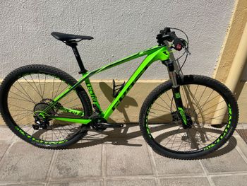 Used Ghost Lector Shimano Deore 2018 Mountainbike, Green — image 1 of 4