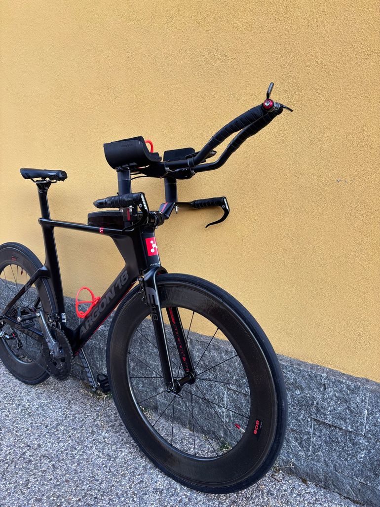 Used Argon 18 Custom SRAM Red 2018 Road & Gravel, Black — image 3 of 6
