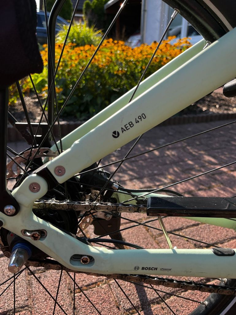 Used Velo de Ville AEB 490 2023 Urban, Green — image 4 of 21