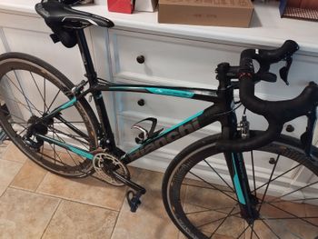Used Bianchi Via Nirone Sora 2016 2016 Road & Gravel, Green — image 2 of 4