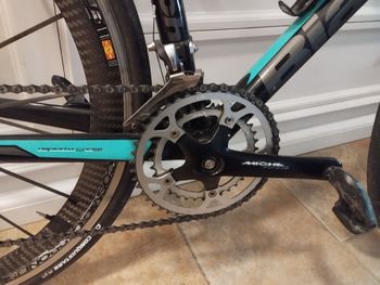 Used Bianchi Via Nirone Sora 2016 2016 Road & Gravel, Green — image 3 of 4