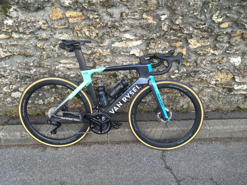 Used Van rysel RCR F pro Shimano Dura Ace Di2 2025 Road & Gravel