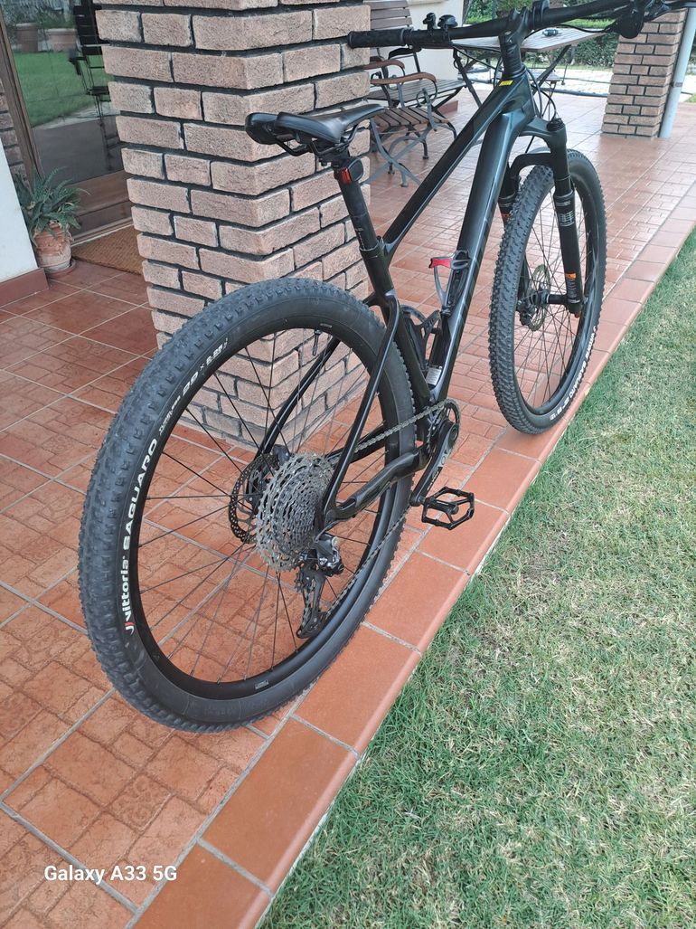 Giant XTC, Advanced 29 3 2021 2021 Mountainbike usato, Nero — immagine 3 di 3