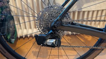 Brugt Trek Checkpoint Sram Apex Etap AXS 2025 Road & Gravel — billede 6 af 9