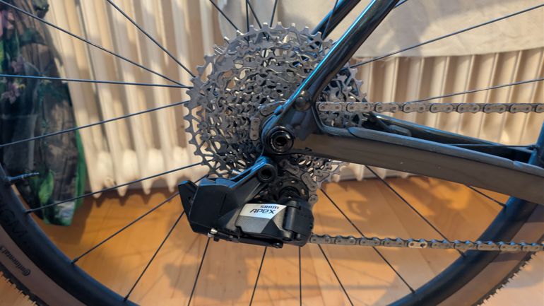 Brugt Trek Checkpoint Sram Apex Etap AXS 2025 Road & Gravel — billede 6 af 9
