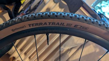 Brugt Trek Checkpoint Sram Apex Etap AXS 2025 Road & Gravel — billede 7 af 9