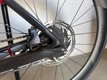 Brugt Scott Addict RC 10 2024 2024 Road & Gravel — billede 8 af 8