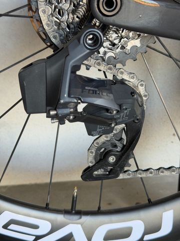 Brugt Scott Addict RC 10 2024 2024 Road & Gravel — billede 3 af 8