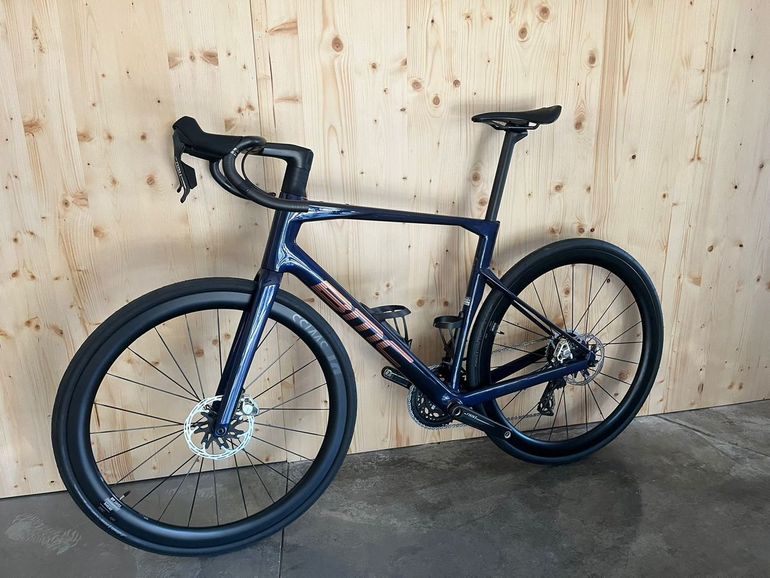 Käytetty BMC Roadmachine 01 ONE 2026 2026 Road & Gravel — kuva 2 / 10