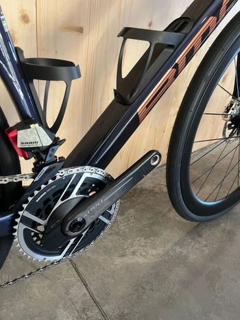 Käytetty BMC Roadmachine 01 ONE 2026 2026 Road & Gravel — kuva 7 / 10