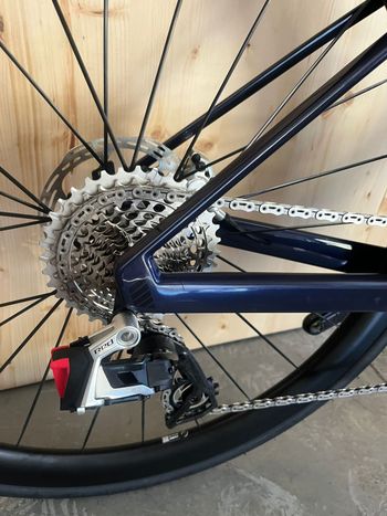 Käytetty BMC Roadmachine 01 ONE 2026 2026 Road & Gravel — kuva 8 / 10