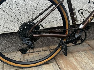 Käytetty Kross ESKER 2.0 2025 2025 Road & Gravel — kuva 9 / 10