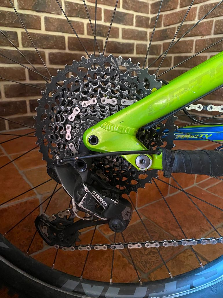Used Norco Optic C7.2 2017 2017 Mountainbike, Green, 29 — image 29 of 30