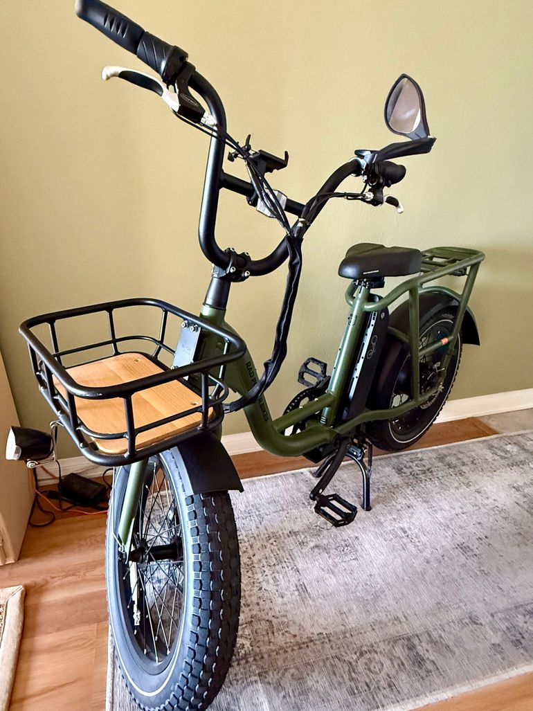 Used Rad Power Bikes RadRunner 2 2023 2023 Urban, Green — image 1 of 7