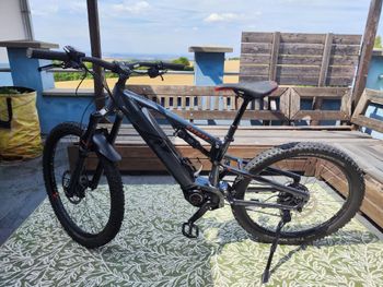 Gebrauchtes R RAYMON TrailRay 160E 8.0 2022 2022 Mountainbike, Hellgrau, 29 — Bild 1 von 16