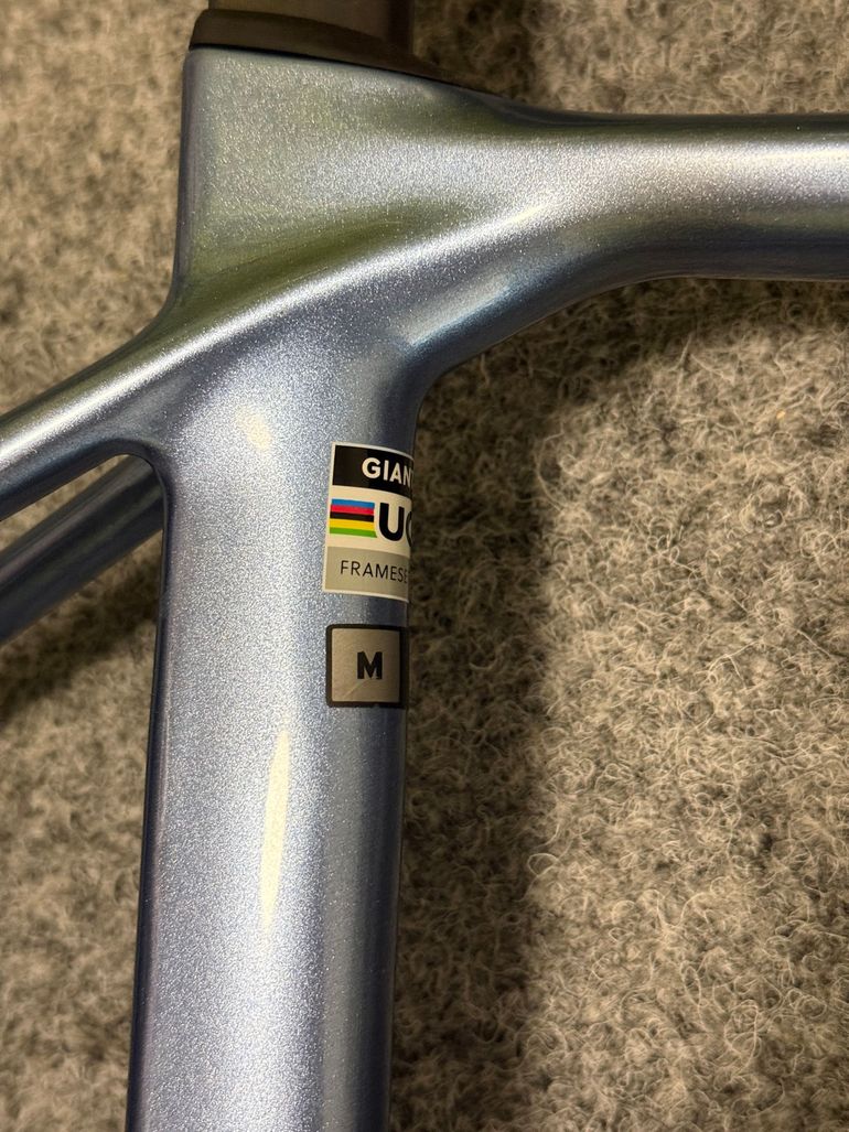 Giant TCR Advanced 0 2025 Frameset 2025 Road & Gravel usato, Blu — immagine 5 di 11